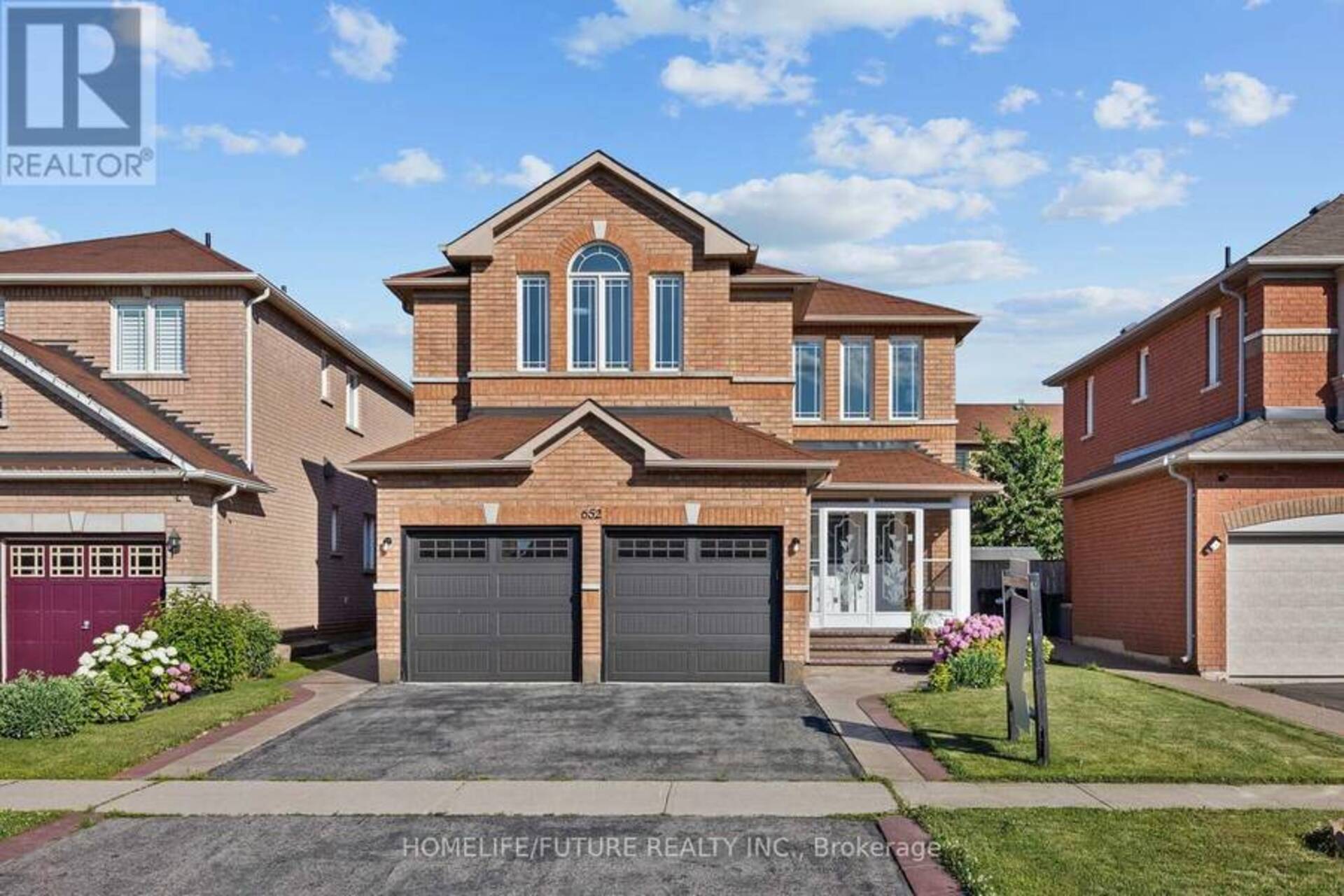 652 TWAIN AVENUE Mississauga