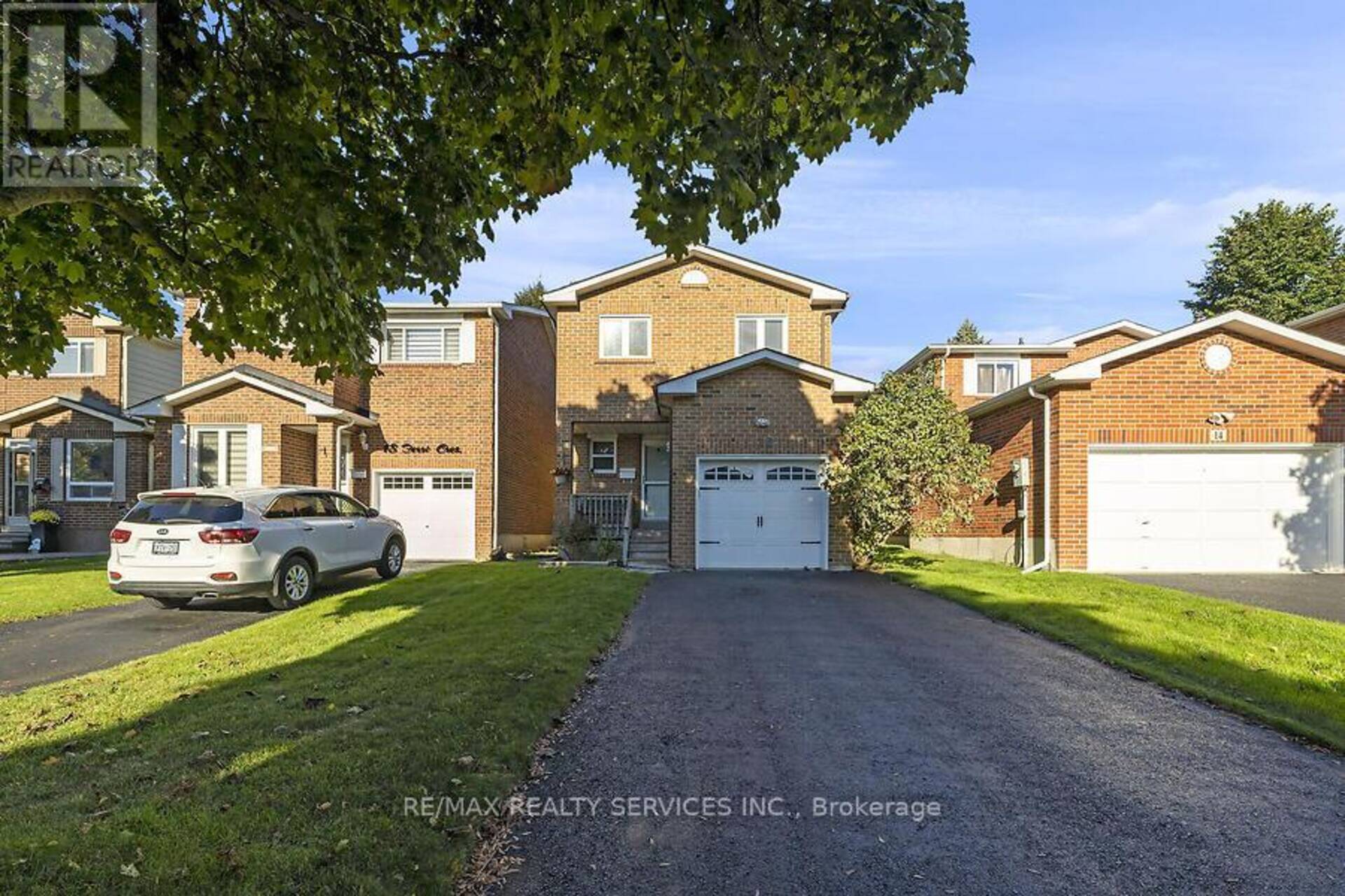 16 FERRI CRESCENT Brampton 