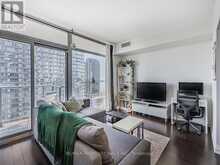 2113 - 105 THE QUEENSWAY AVENUE Toronto 