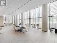 2113 - 105 THE QUEENSWAY AVENUE Toronto 