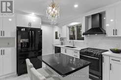 440 SUNSET DRIVE Oakville 