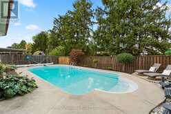 104 WHITEOAK CRESCENT Welland