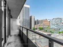 1531 - 111 ELIZABETH STREET Toronto 