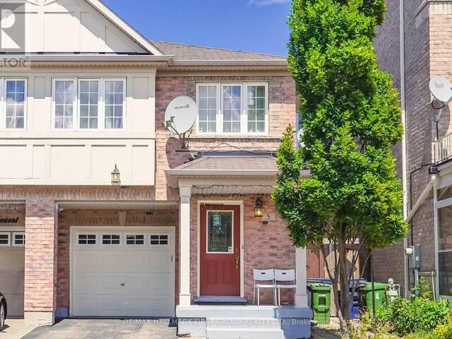 5 GOULDEN CRESCENT Toronto  Ontario