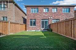 26 FREDERICK TAYLOR WAY East Gwillimbury 