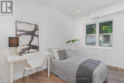 298 SOUTH KINGSWAY S Toronto