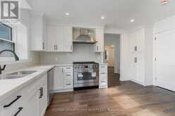 298 SOUTH KINGSWAY S Toronto