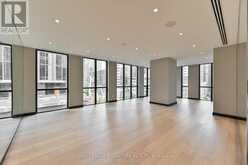 4309 - 1 YORKVILLE AVENUE Toronto 