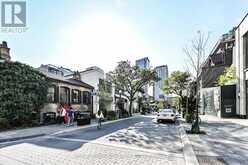 4309 - 1 YORKVILLE AVENUE Toronto 