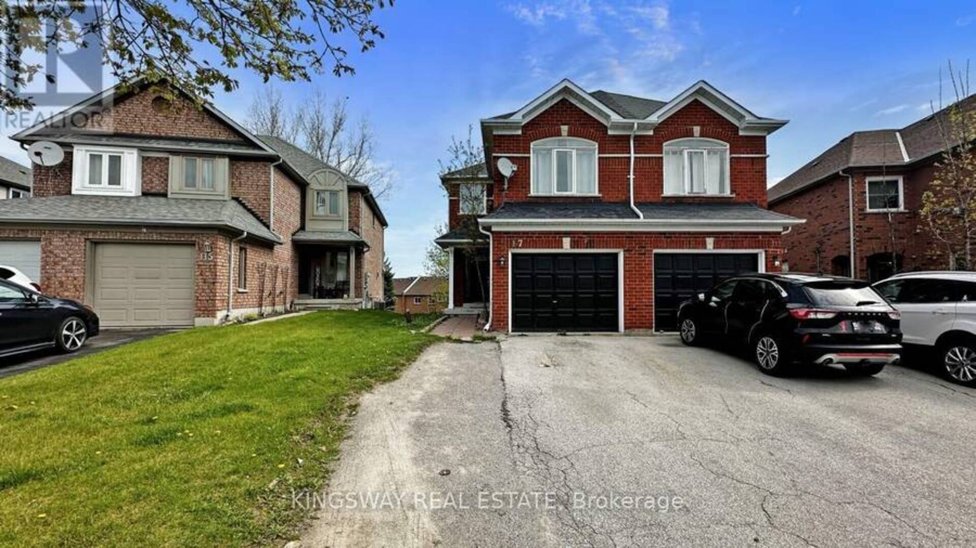 117 PRIMEAU DRIVE Aurora 