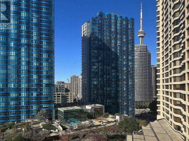 712 - 77 HARBOUR SQUARE Toronto  Ontario