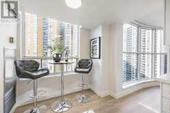 1402 - 100 UPPER MADISON AVENUE Toronto 