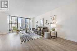 1402 - 100 UPPER MADISON AVENUE Toronto 