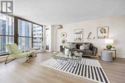 1402 - 100 UPPER MADISON AVENUE Toronto 