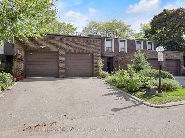 78 SPIRE HILLWAY WAY Toronto  Ontario