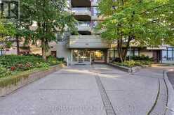 208 - 91 TOWNSGATE DRIVE Vaughan