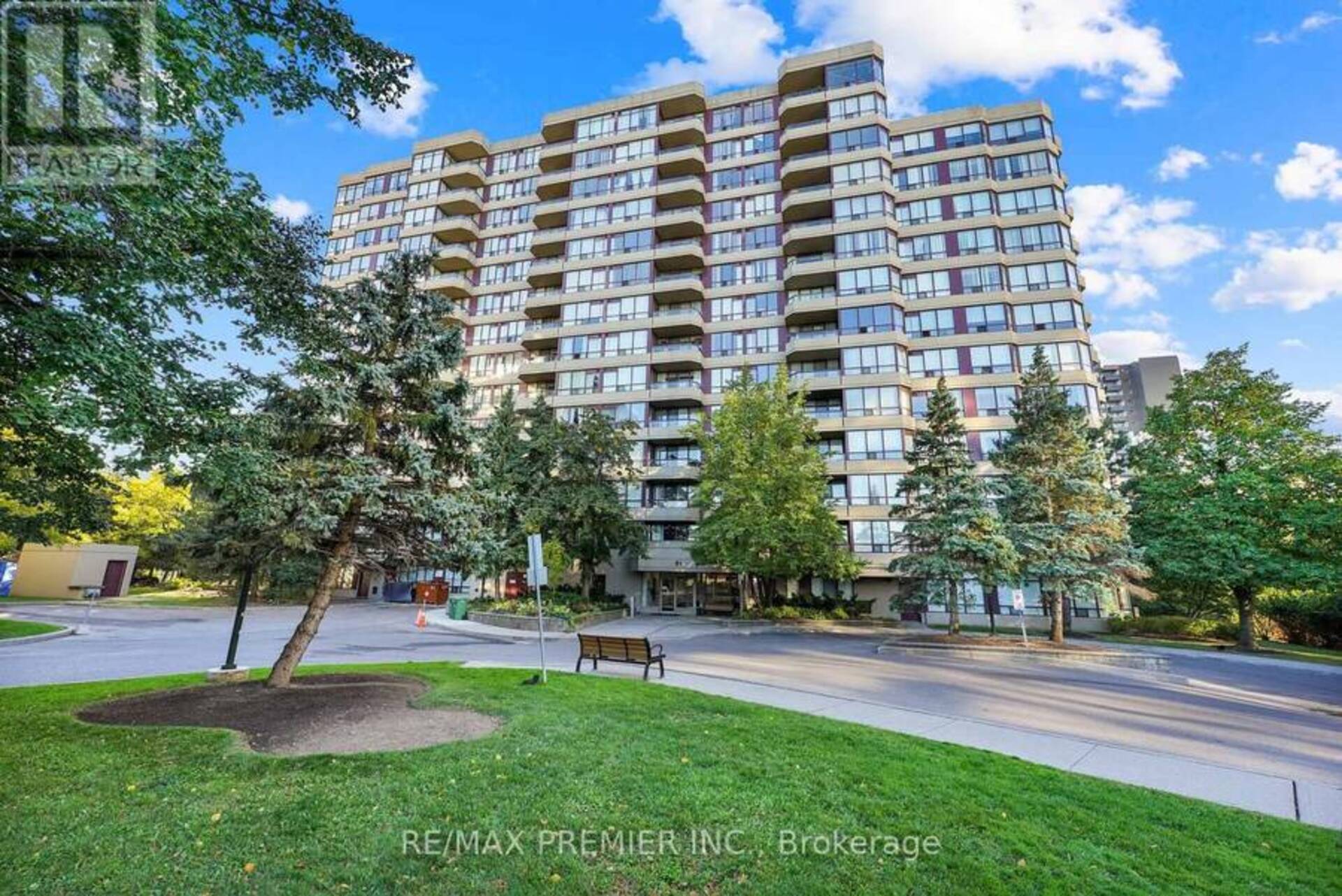 208 - 91 TOWNSGATE DRIVE Vaughan