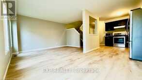 B6 - 6 UPPER MERCER STREET E Kitchener