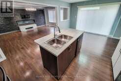 UPPER - 93 CRAFTER CRESCENT Hamilton