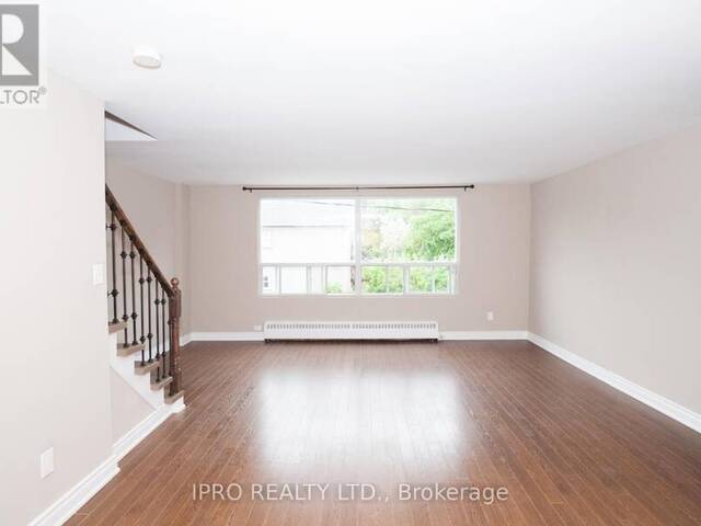 UPPER - 920 PAPE AVENUE Toronto  Ontario