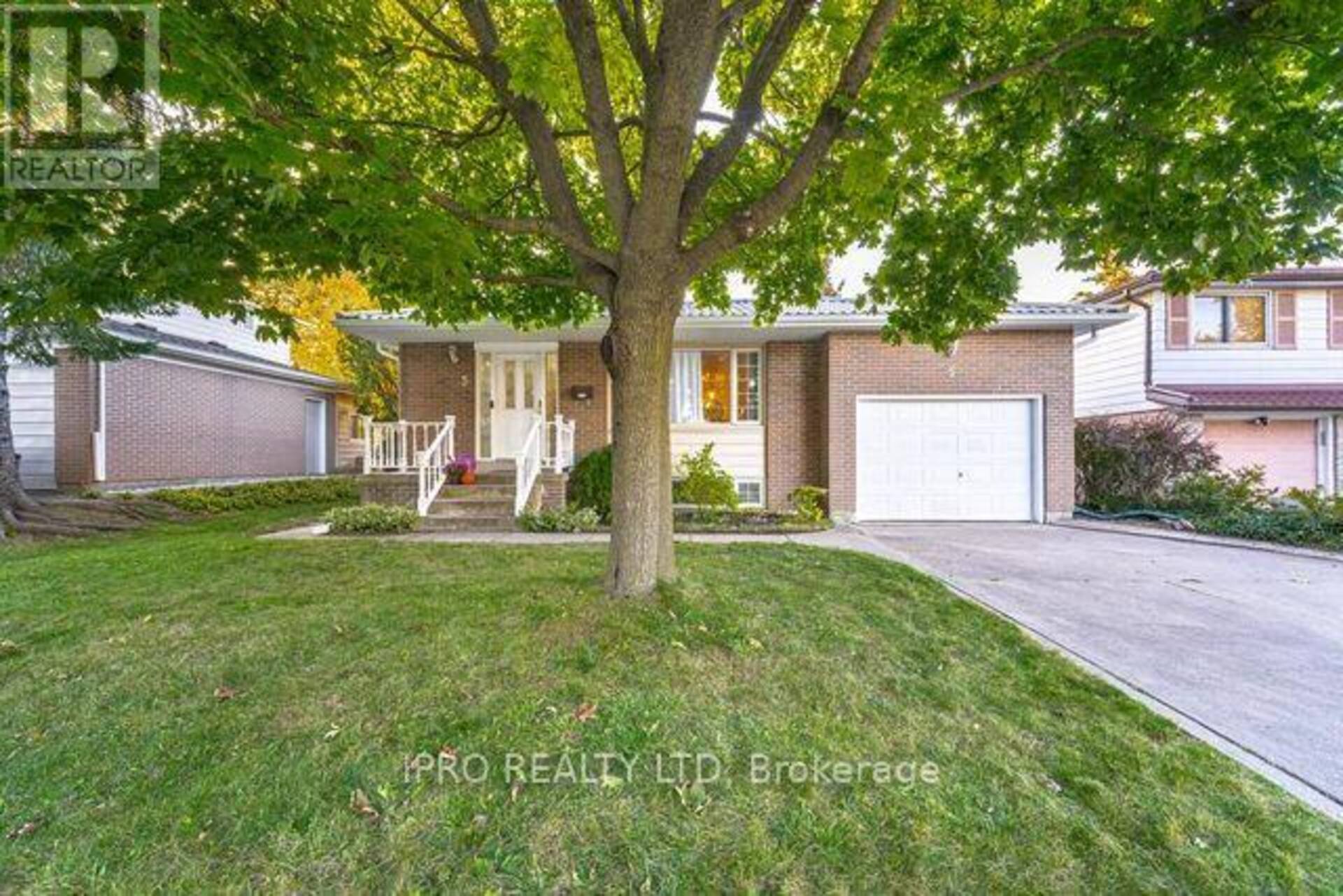 5 PARKEND AVENUE Brampton 