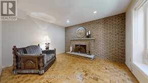 85 CLARINDA DRIVE Toronto 