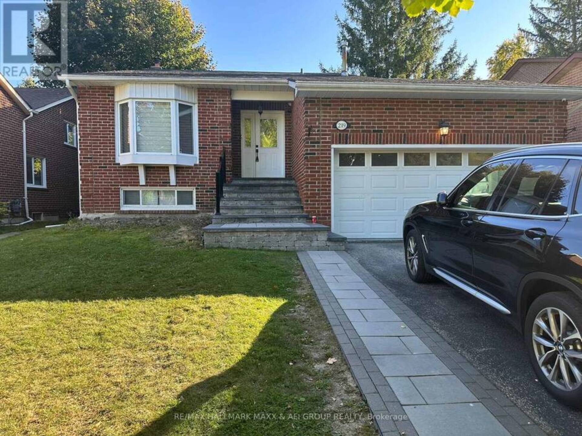 MAIN - 219 LANCASTER AVENUE Newmarket 