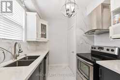 135 DOWNSVIEW AVENUE Toronto 