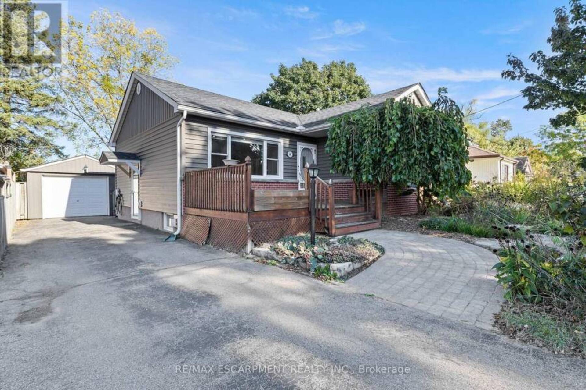 64 BLAND AVENUE Hamilton 