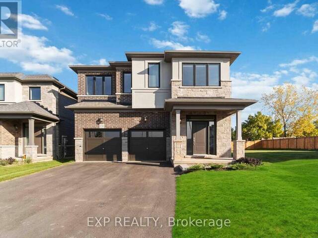 131 STARFIRE CRESCENT Hamilton  Ontario