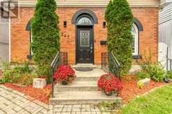 247 KENSINGTON AVENUE N Hamilton 