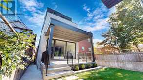 LANEWAY - 82 GOUGH AVENUE Toronto 