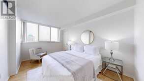 1405 - 30 THUNDER GROVE Toronto 