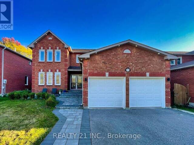 971 THIMBLEBERRY CIRCLE Oshawa  Ontario