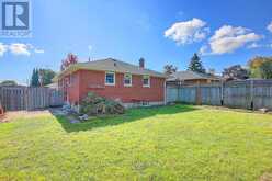 352 GARDEN COURT Oshawa 