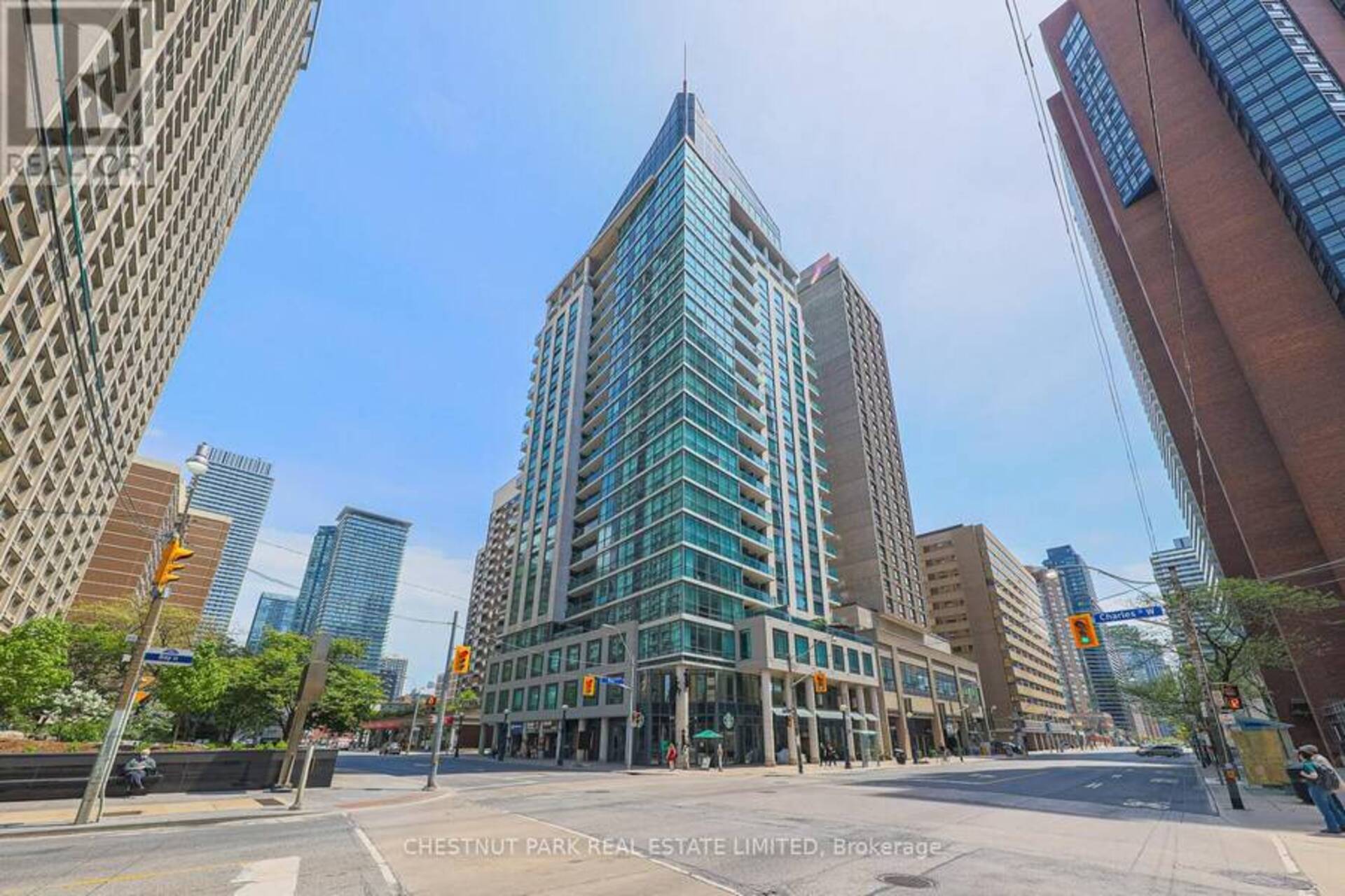 1904 - 1121 BAY STREET Toronto 