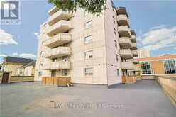 302 - 21 EAST AVENUE S Hamilton 