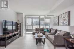 912 - 70 QUEENS WHARF ROAD Toronto 