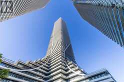 2122 - 30 SHORE BREEZE DRIVE Toronto 