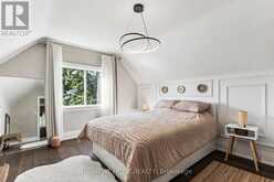 15 SINGLETON ROAD S Toronto 