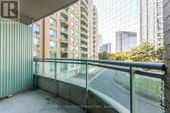 303 - 18 PEMBERTON AVENUE Toronto 