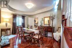 2417 VALLEY FOREST WAY S Oakville 