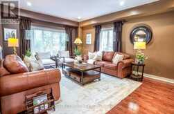 2417 VALLEY FOREST WAY S Oakville 