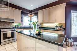 2417 VALLEY FOREST WAY S Oakville 