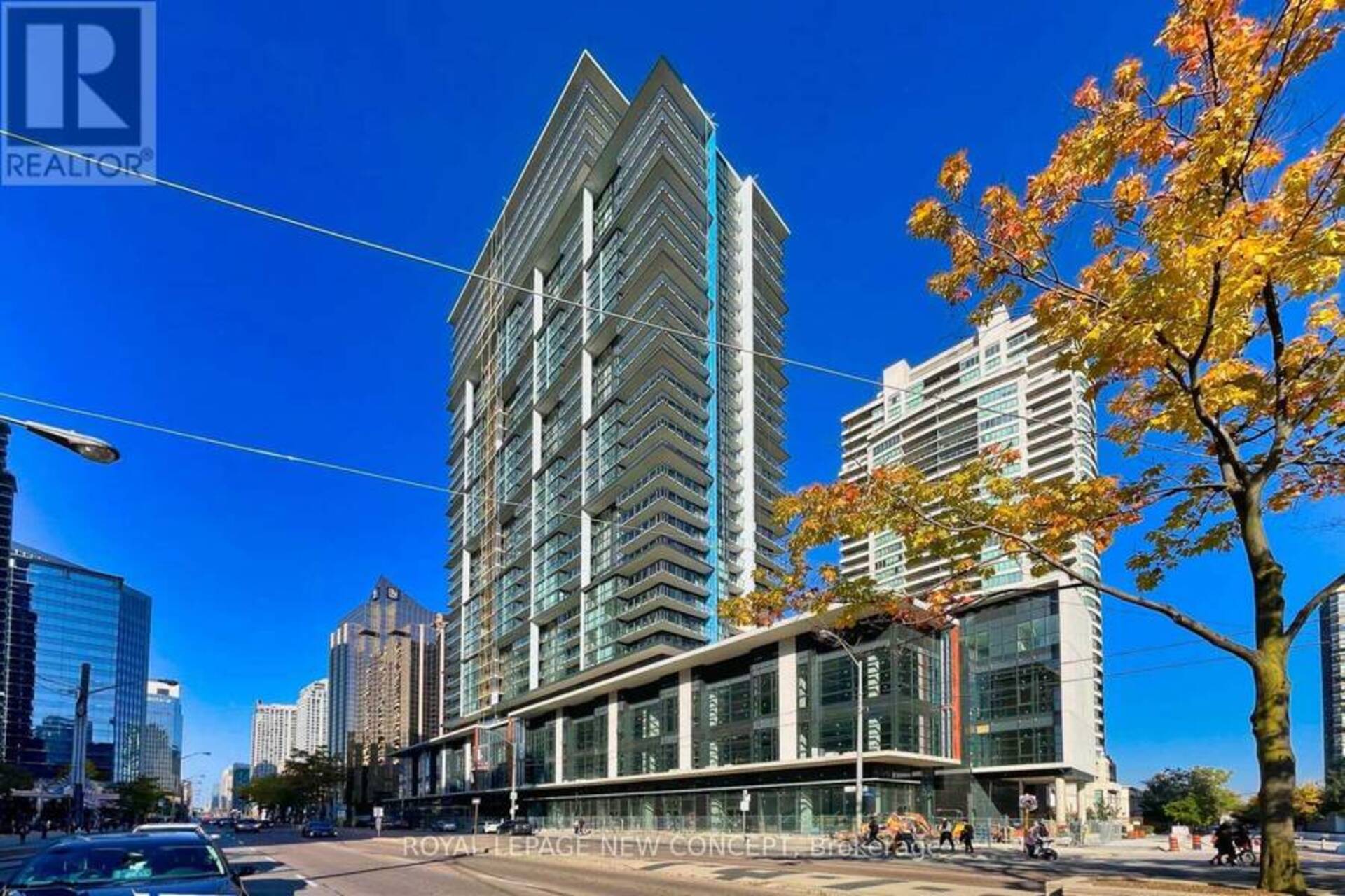 705 - 4955 YONGE STREET Toronto 