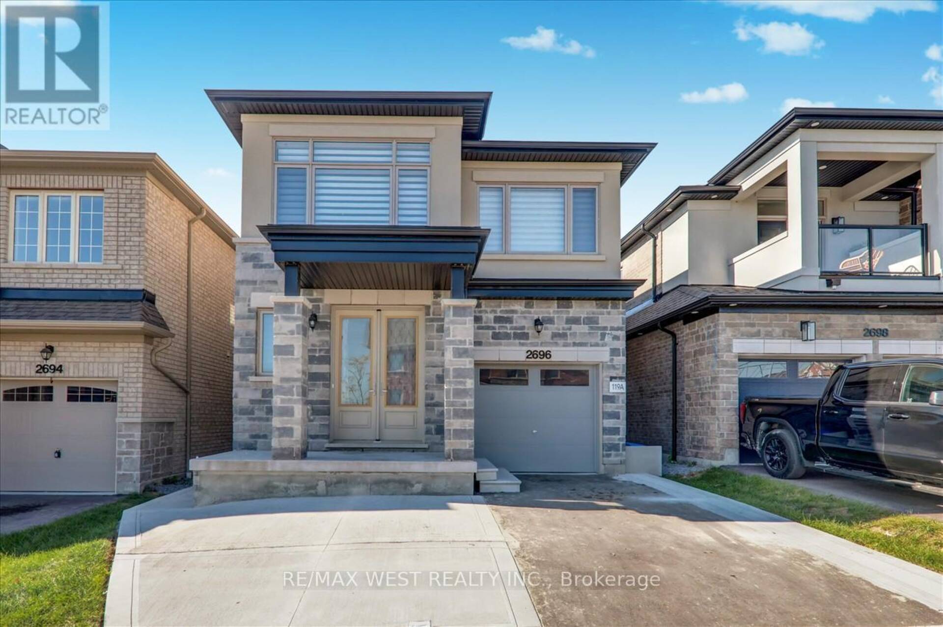 2696 SAPPHIRE DRIVE Pickering