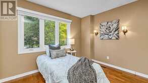 16 GRAND OAKS COURT Brampton 