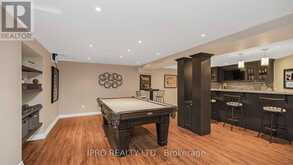 16 GRAND OAKS COURT Brampton 