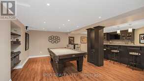 16 GRAND OAKS COURT Brampton