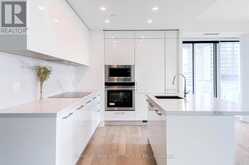 915 - 1 GLOUCESTER STREET Toronto